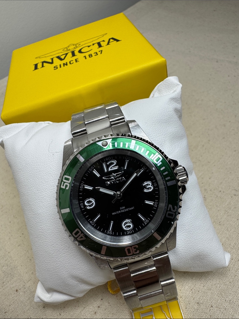 Invicta Specialty Rowan Men's Green Bezel Black Dial Watch 40mm NWT